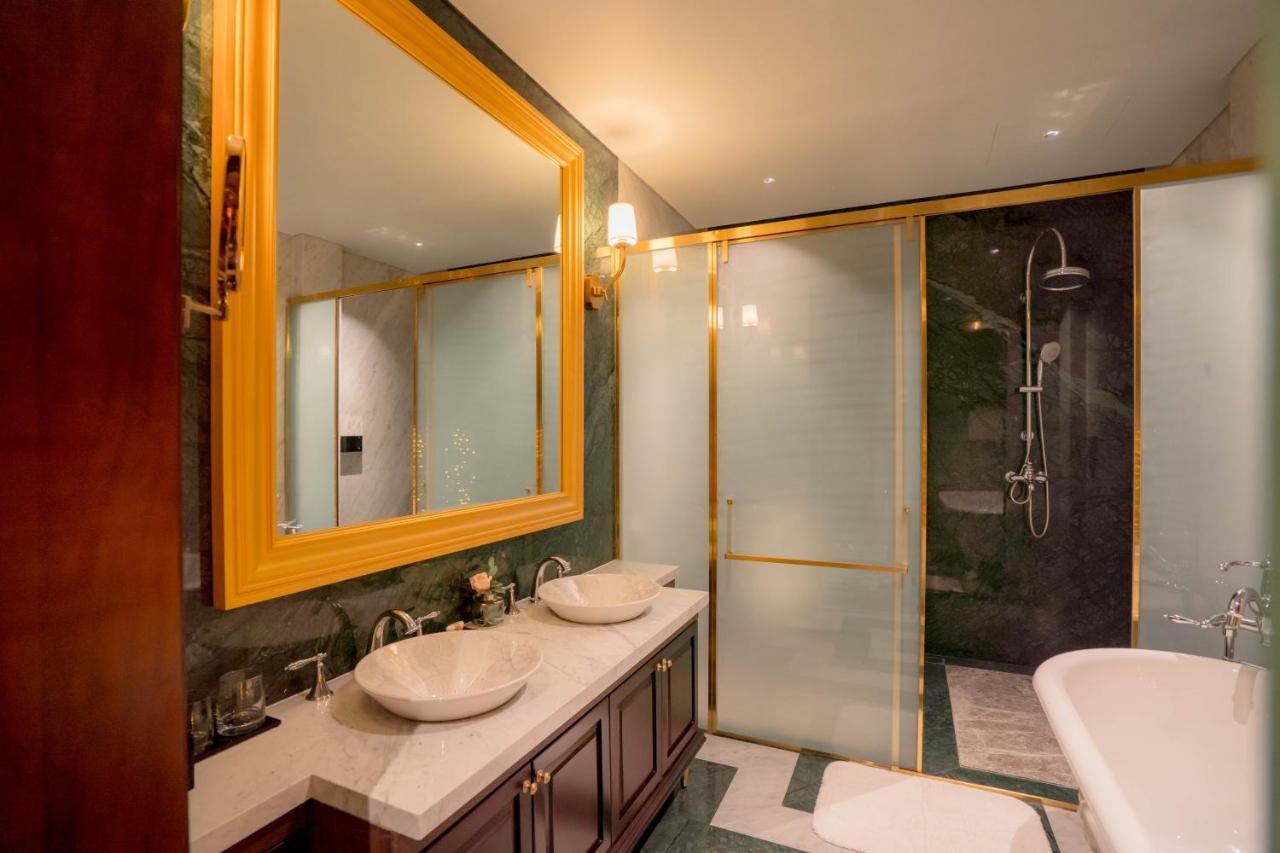 Hotel Regal Collection House à Duong Canh Extérieur photo