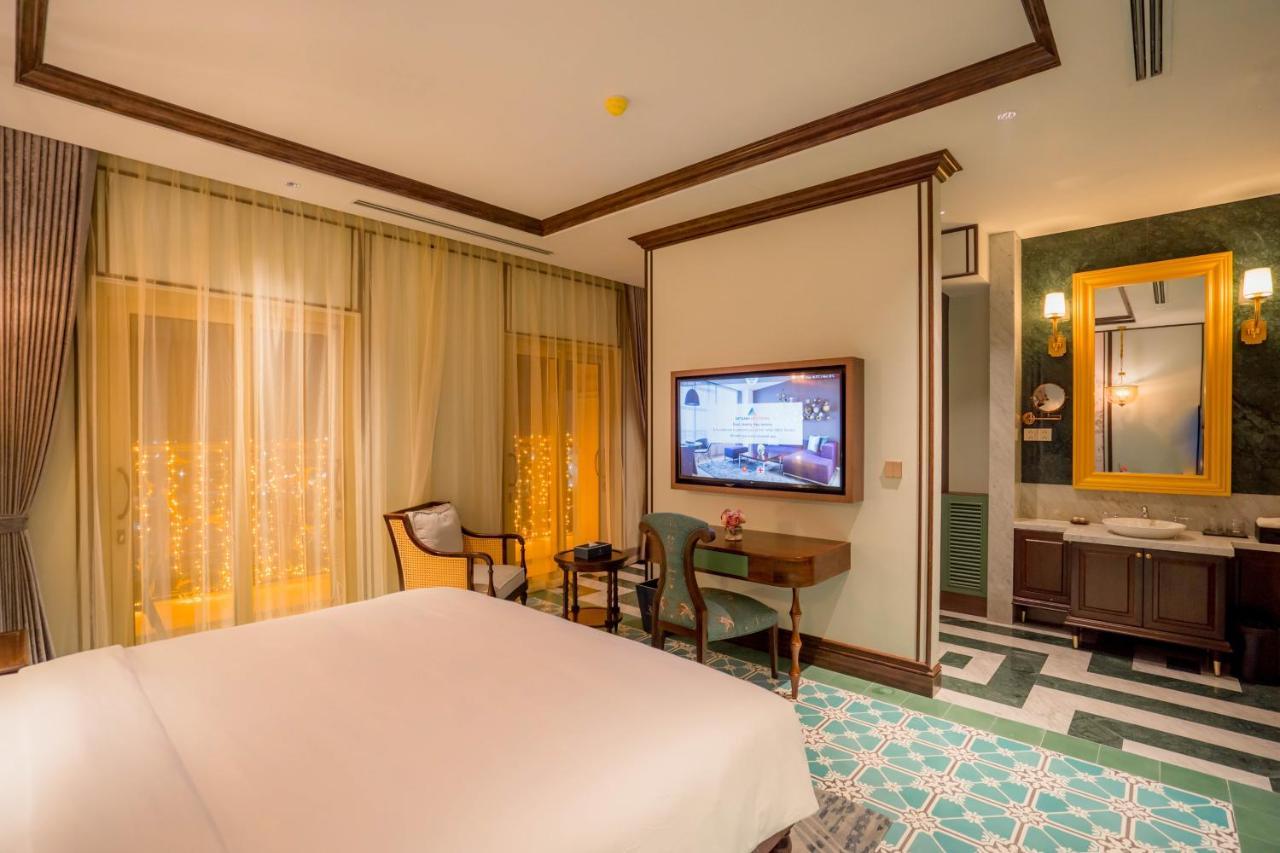 Hotel Regal Collection House à Duong Canh Extérieur photo