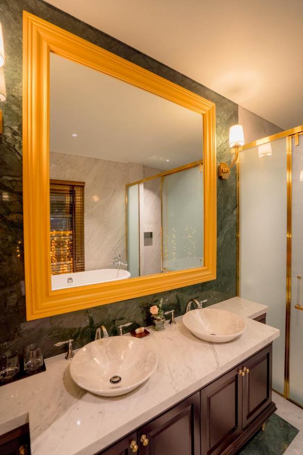 Hotel Regal Collection House à Duong Canh Extérieur photo